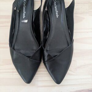 Black flat mules